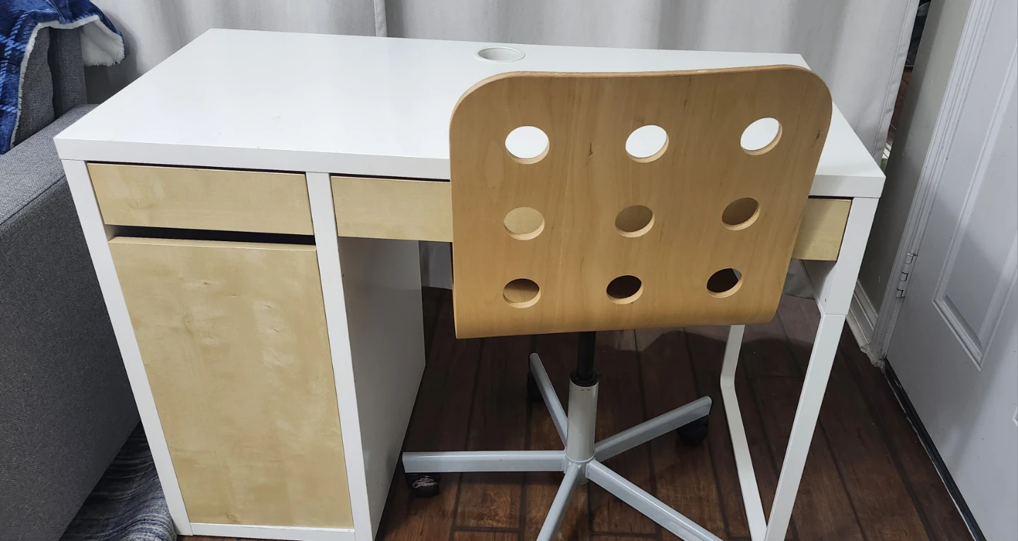 Ikea study table & Ikea Chair - photo 2