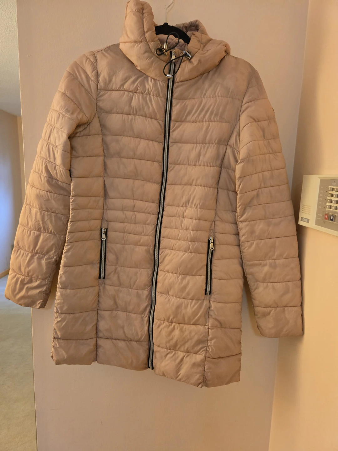 Foldable Point Zero Puffer Jacket and Thinsulate Gloves - photo 2