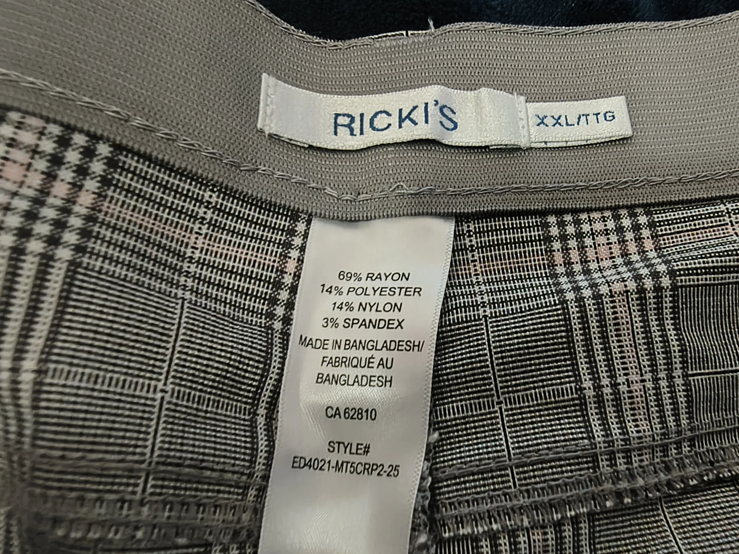 Ricki's Plaid Pants Size XXL 3/4 length - photo 2