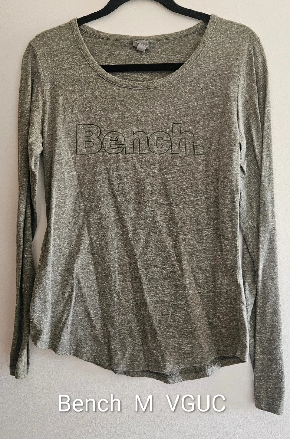 Women's Bench Long Sleeve Tshirt Size M