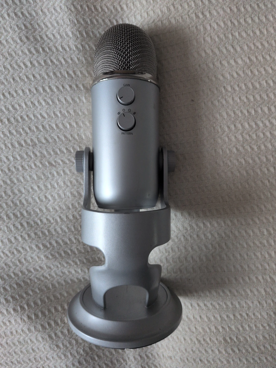 Blue Yeti USB Microphone - Silver - photo 2