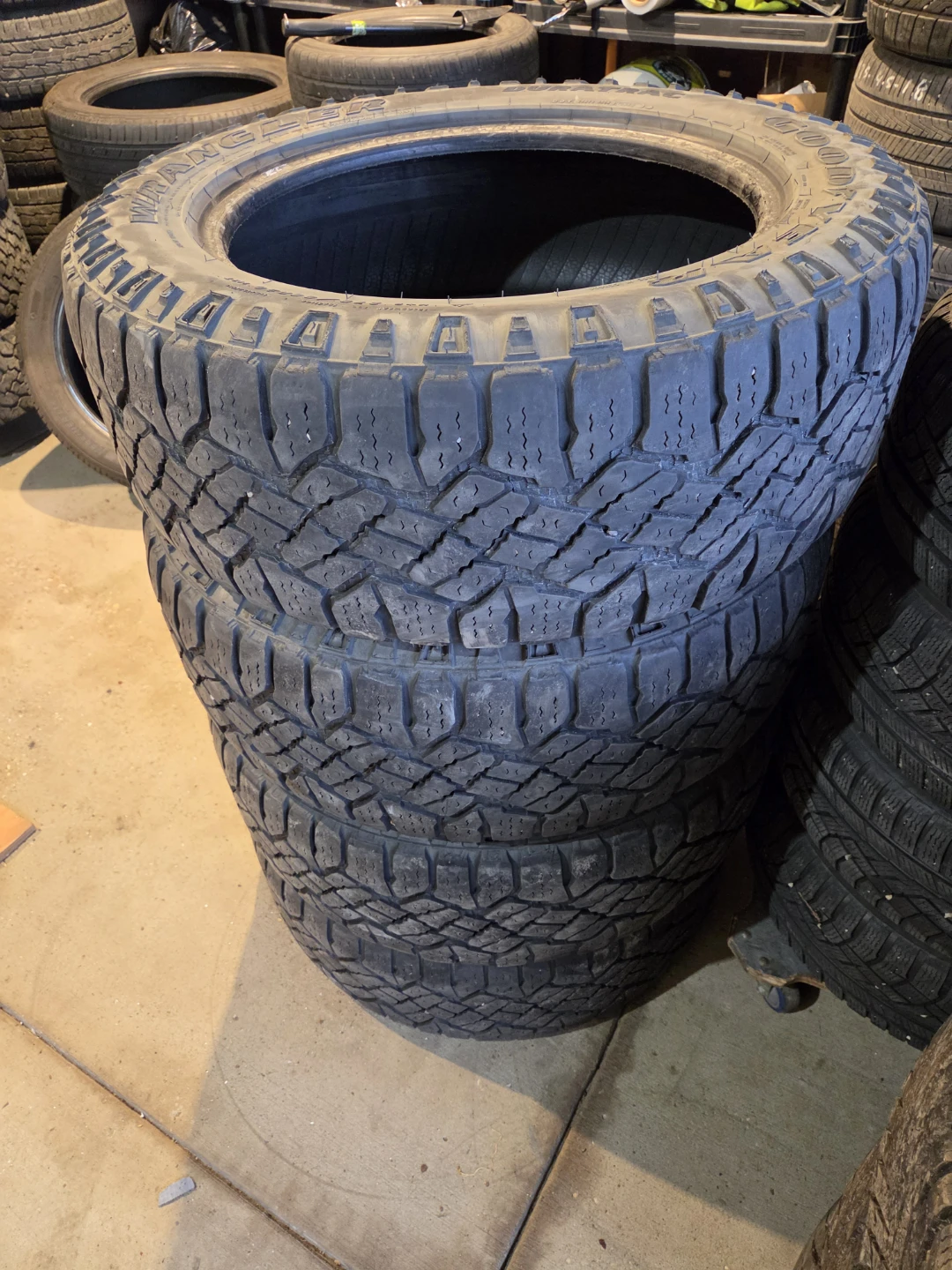 Goodyear Wrangler DuraTrac Tires 275/55R20