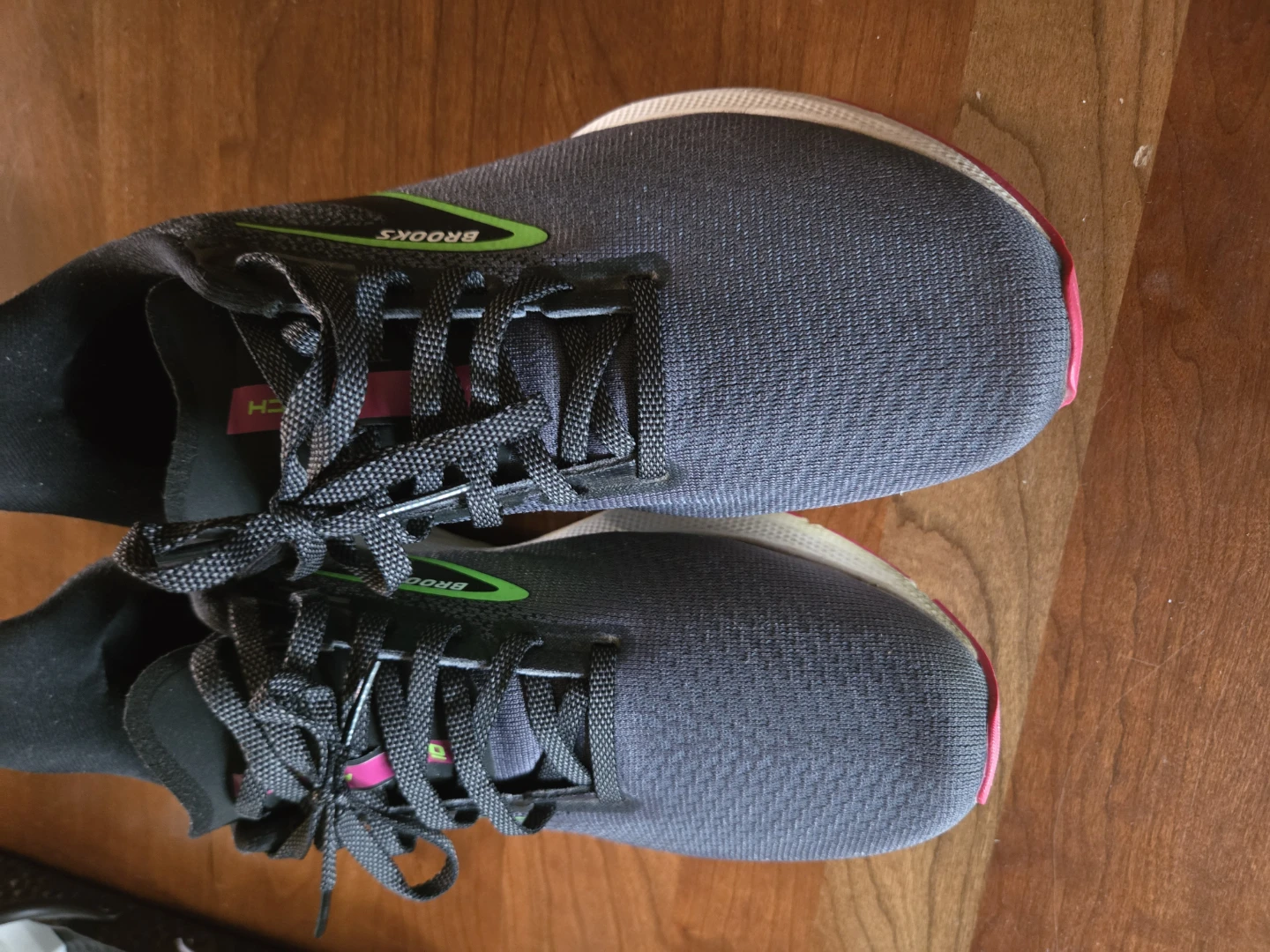 Brooks Launch 10 Women's Running Shoes - photo 4