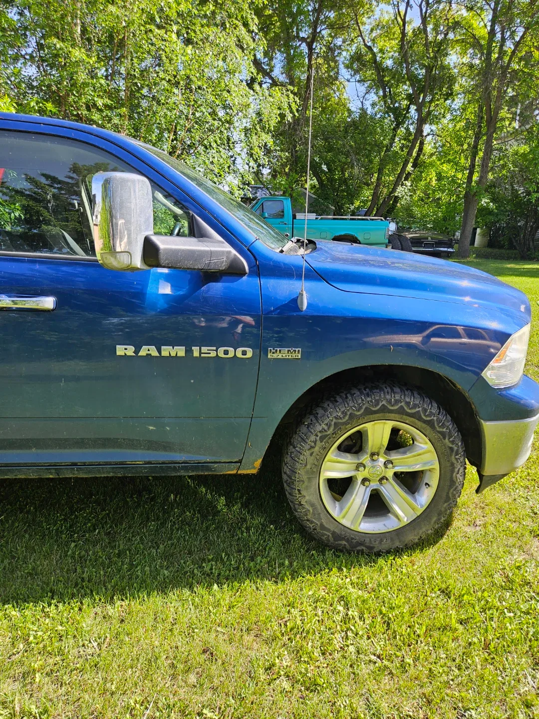 Blue Ram 1500 Hemi Pickup Truck - photo 5