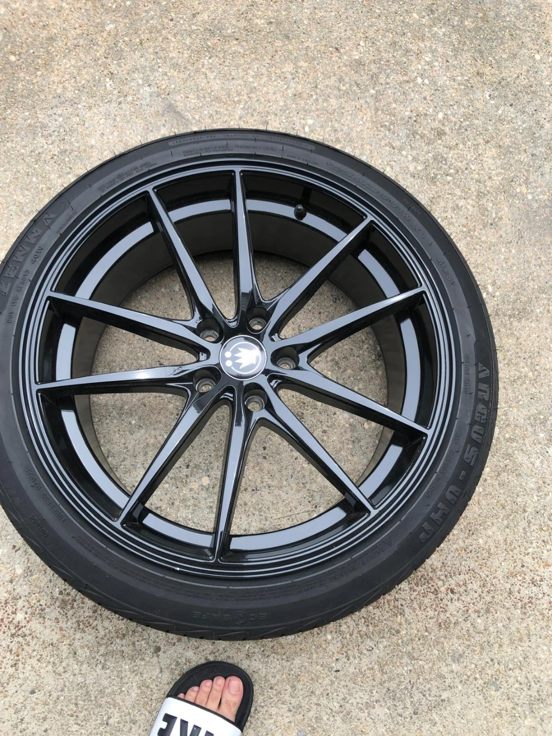 Tires and rims - photo 2