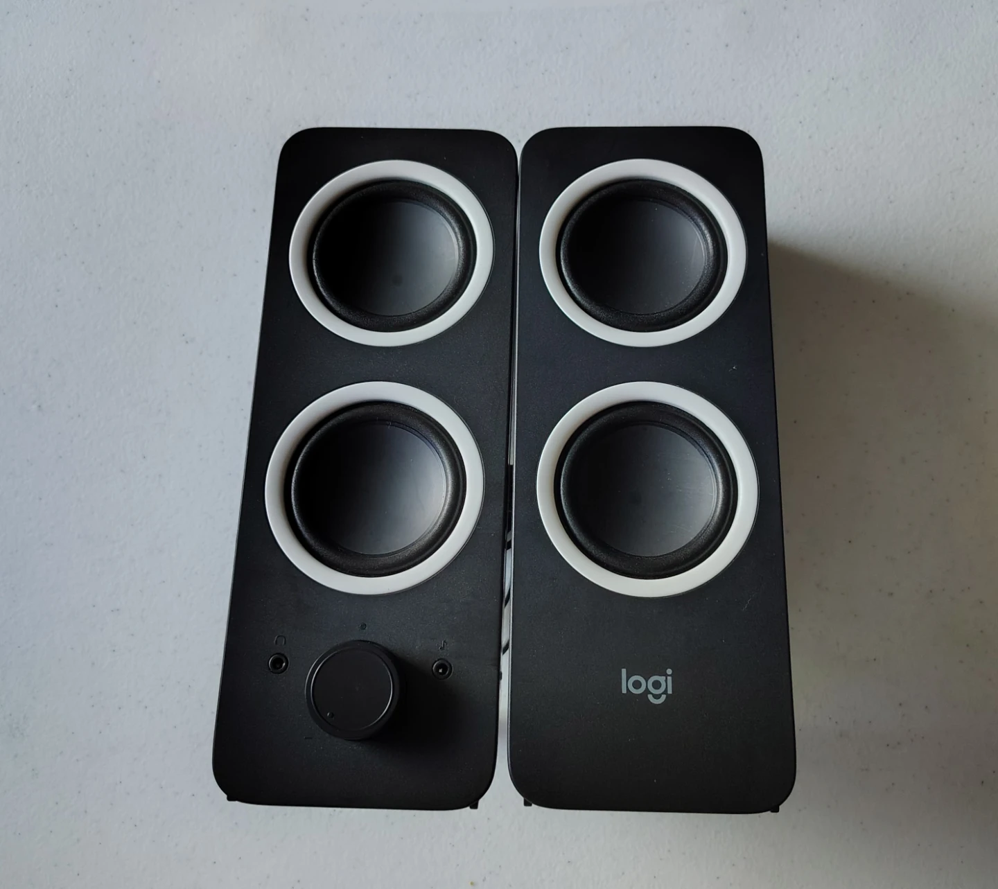 Logitech Wired Multimedia Speakers
