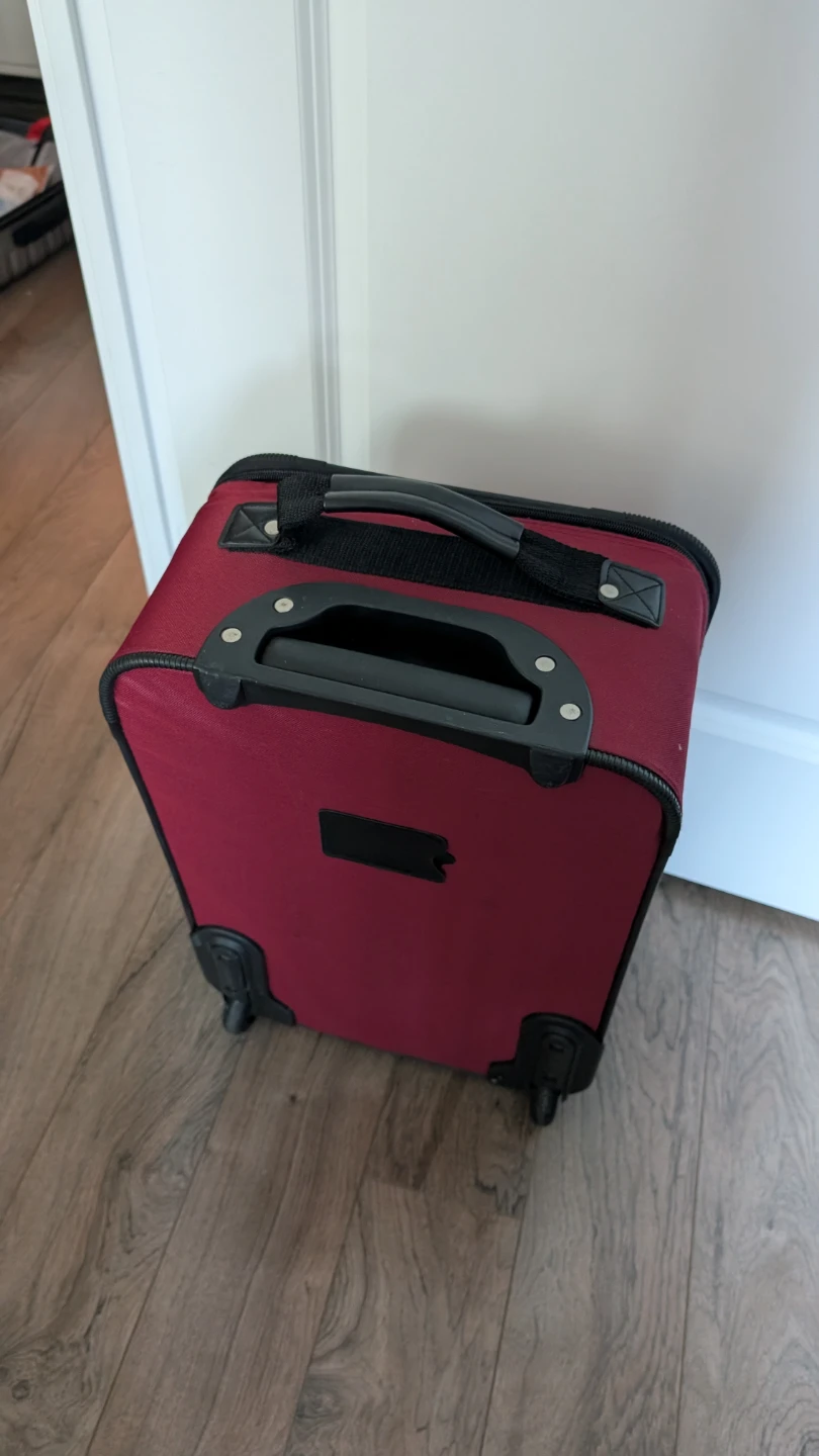 Cambridge Carry-On Luggage - photo 4