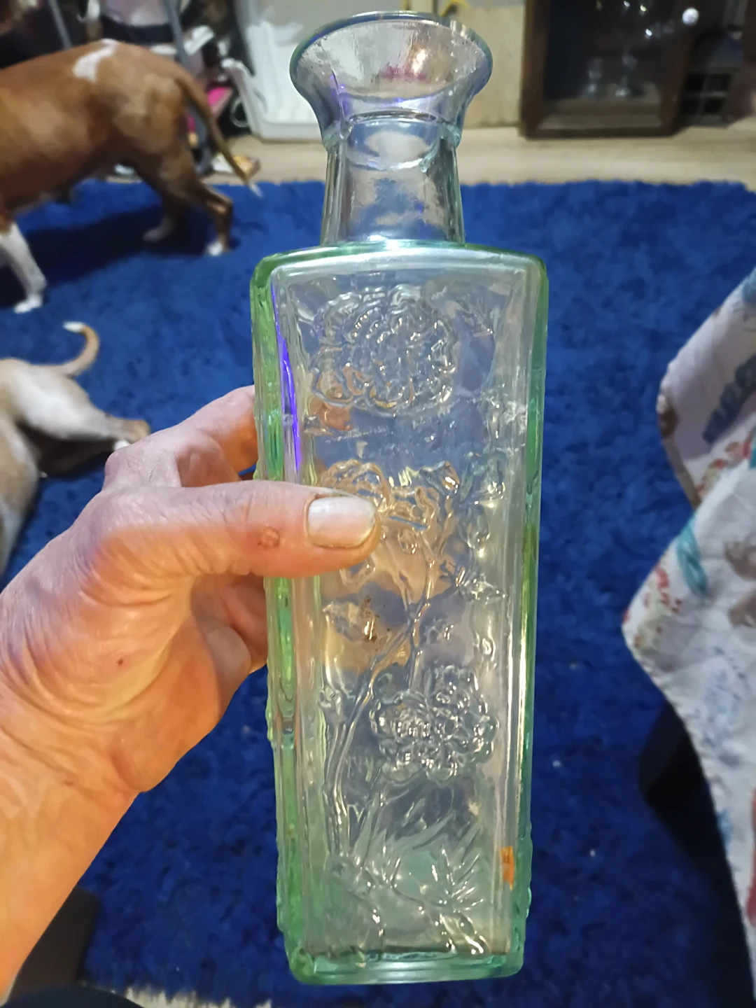Green Glass Embossed Floral Vase Bottle - photo 2
