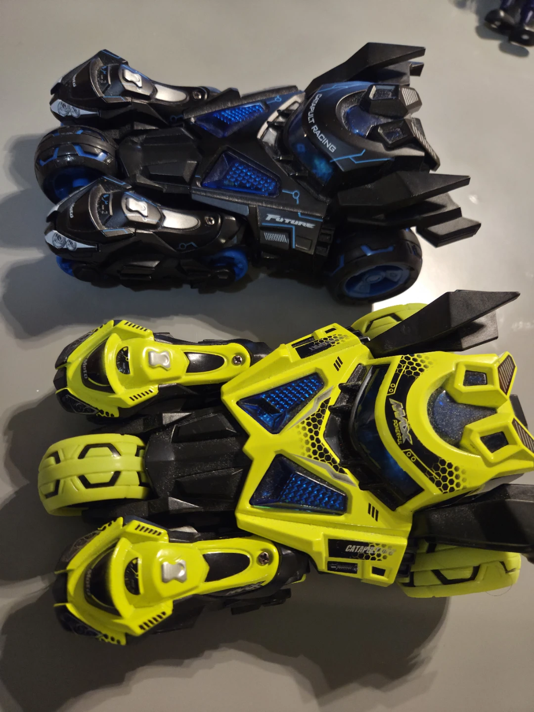2 Pull Back Vehicles and Motorcycle - photo 2