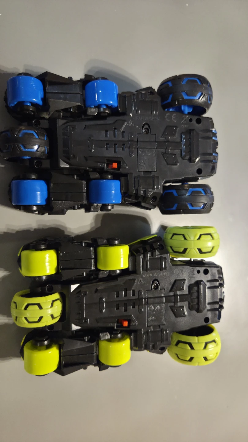 2 Pull Back Vehicles and Motorcycle - photo 3