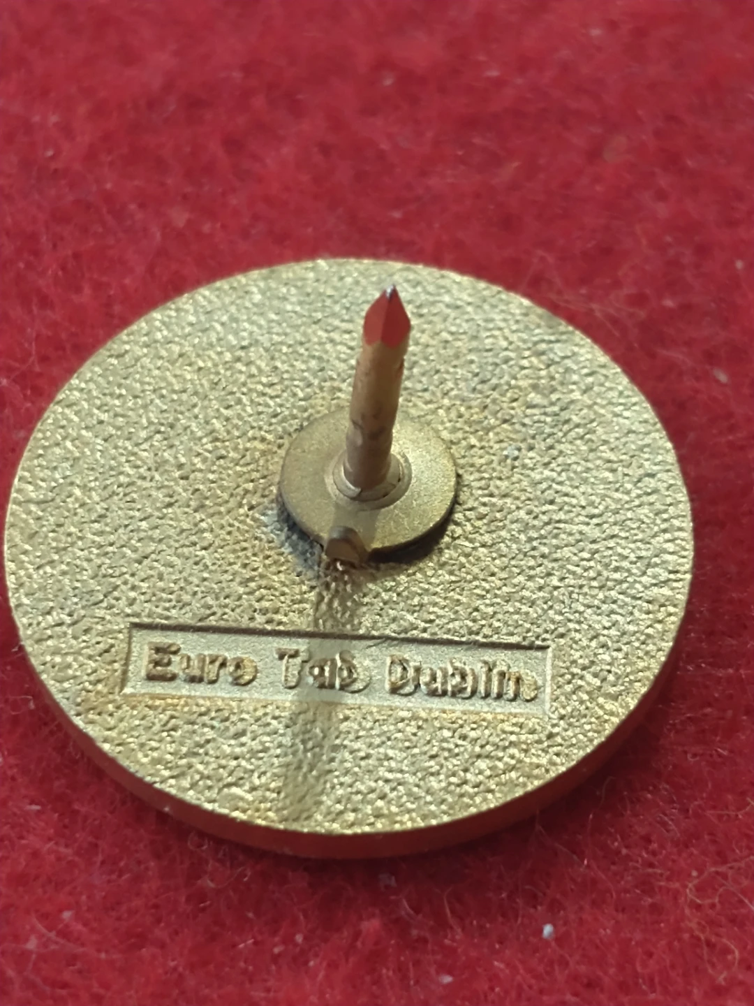 Beautiful! Football Association of Ireland Pin - photo 3