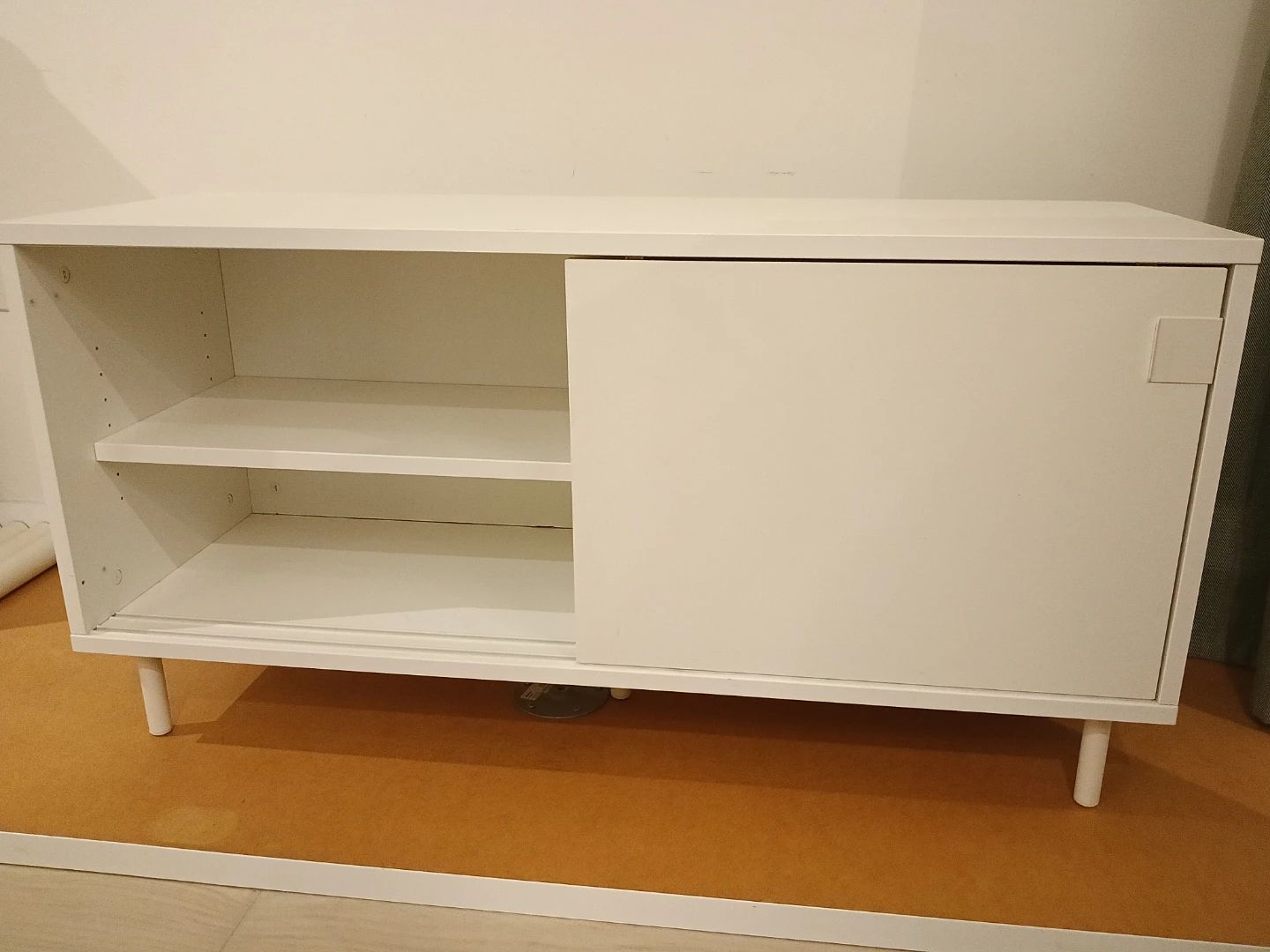 IKEA tv stand - photo 2