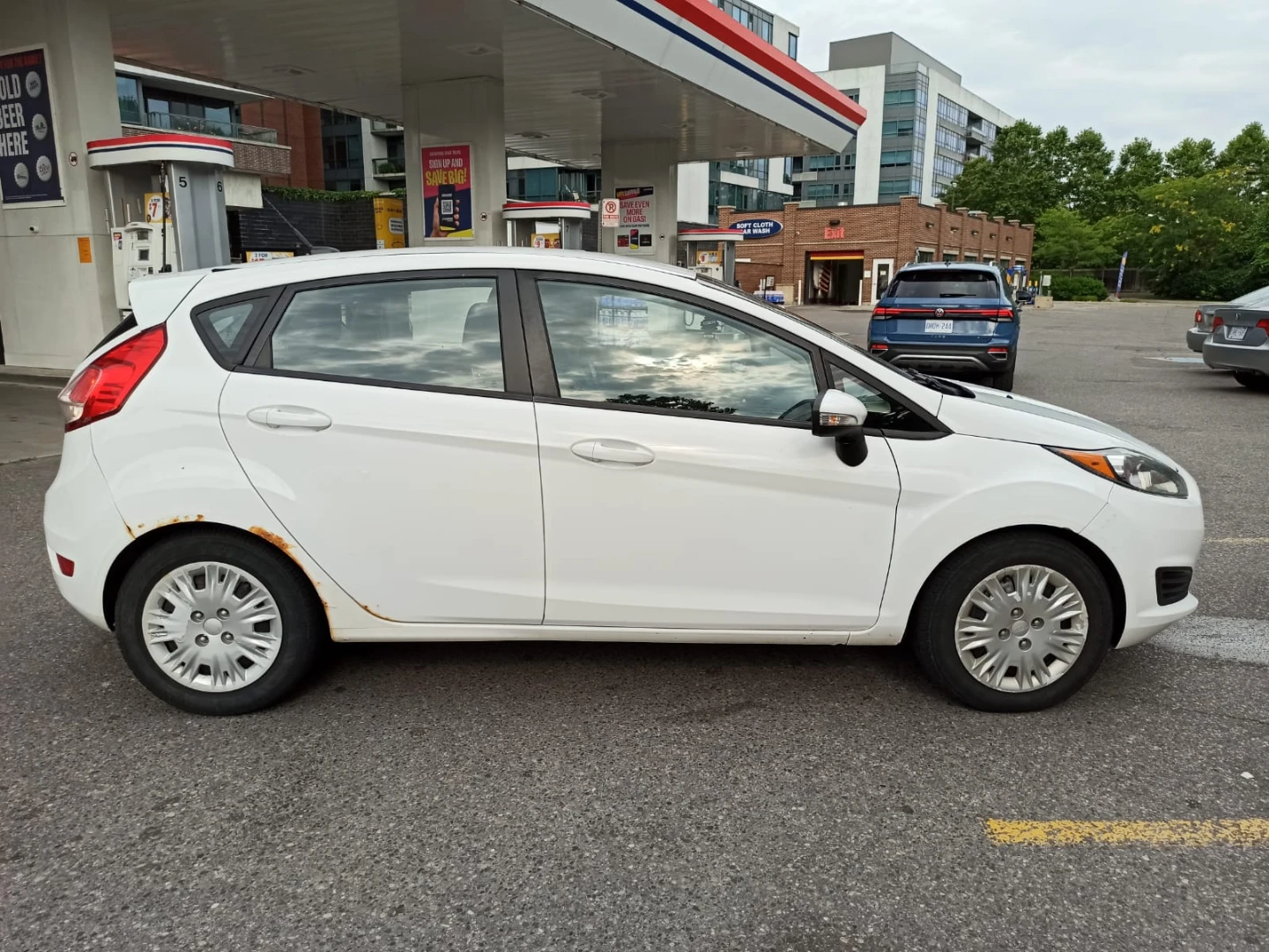 Ford Fiesta SE 2014 Automatic - photo 4