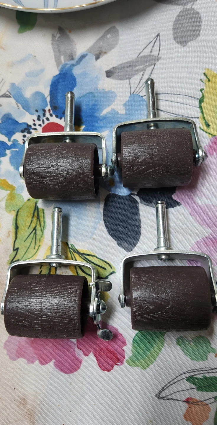 Set of 4 Brown Casters