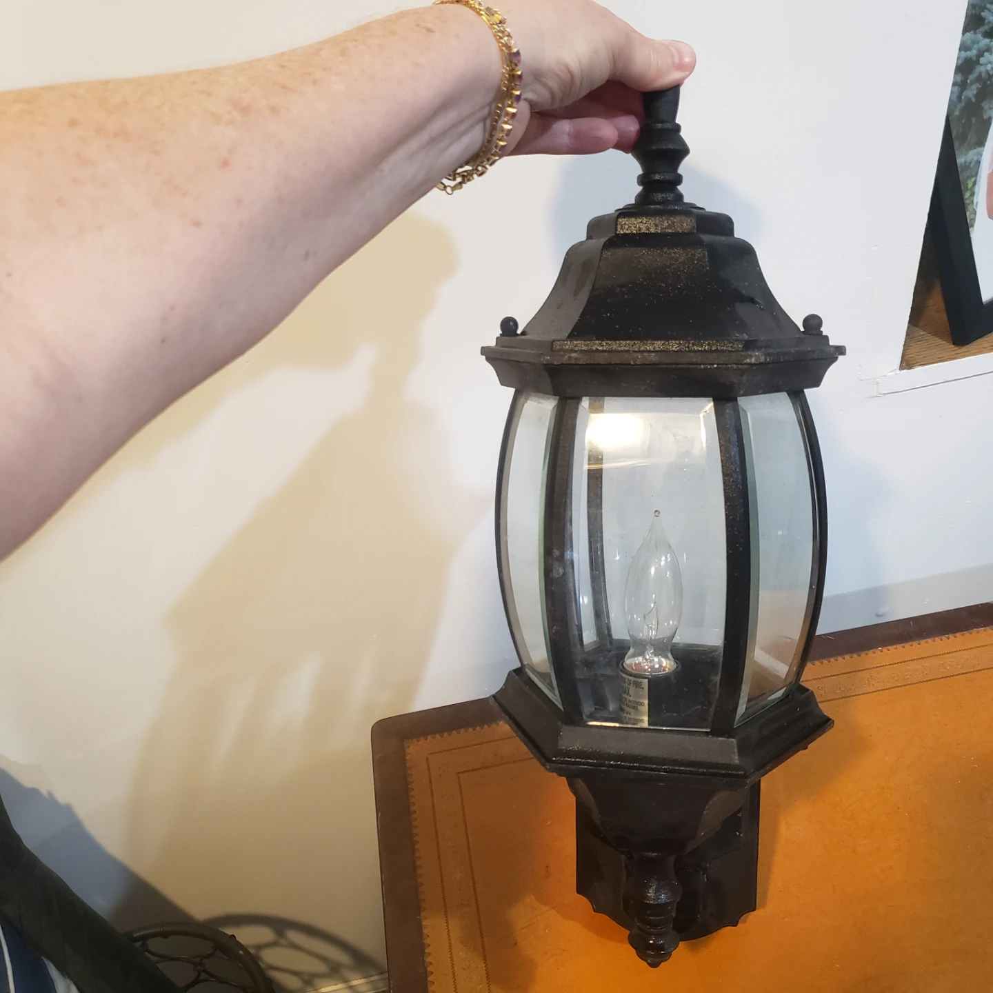 Heath Co. SL-4196 Black Outdoor Wall Lantern