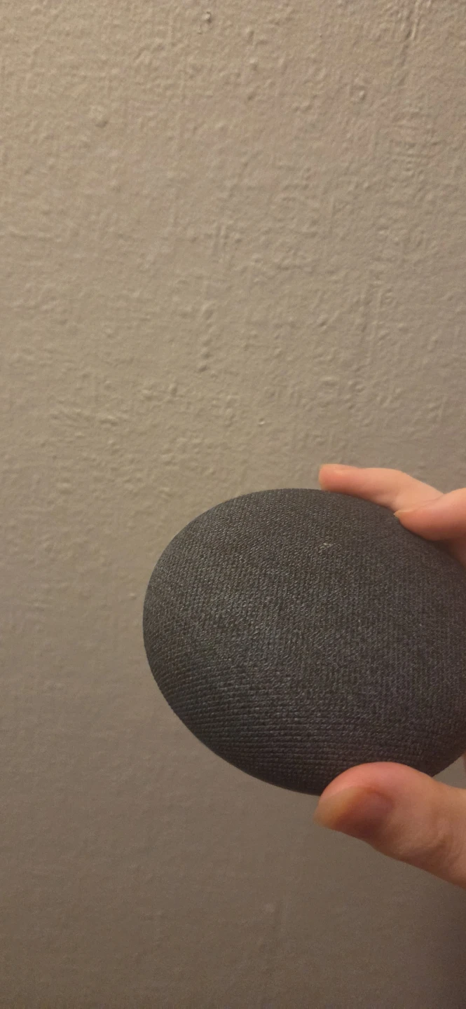 Google Nest Mini (2nd Gen) Smart Speaker - photo 3