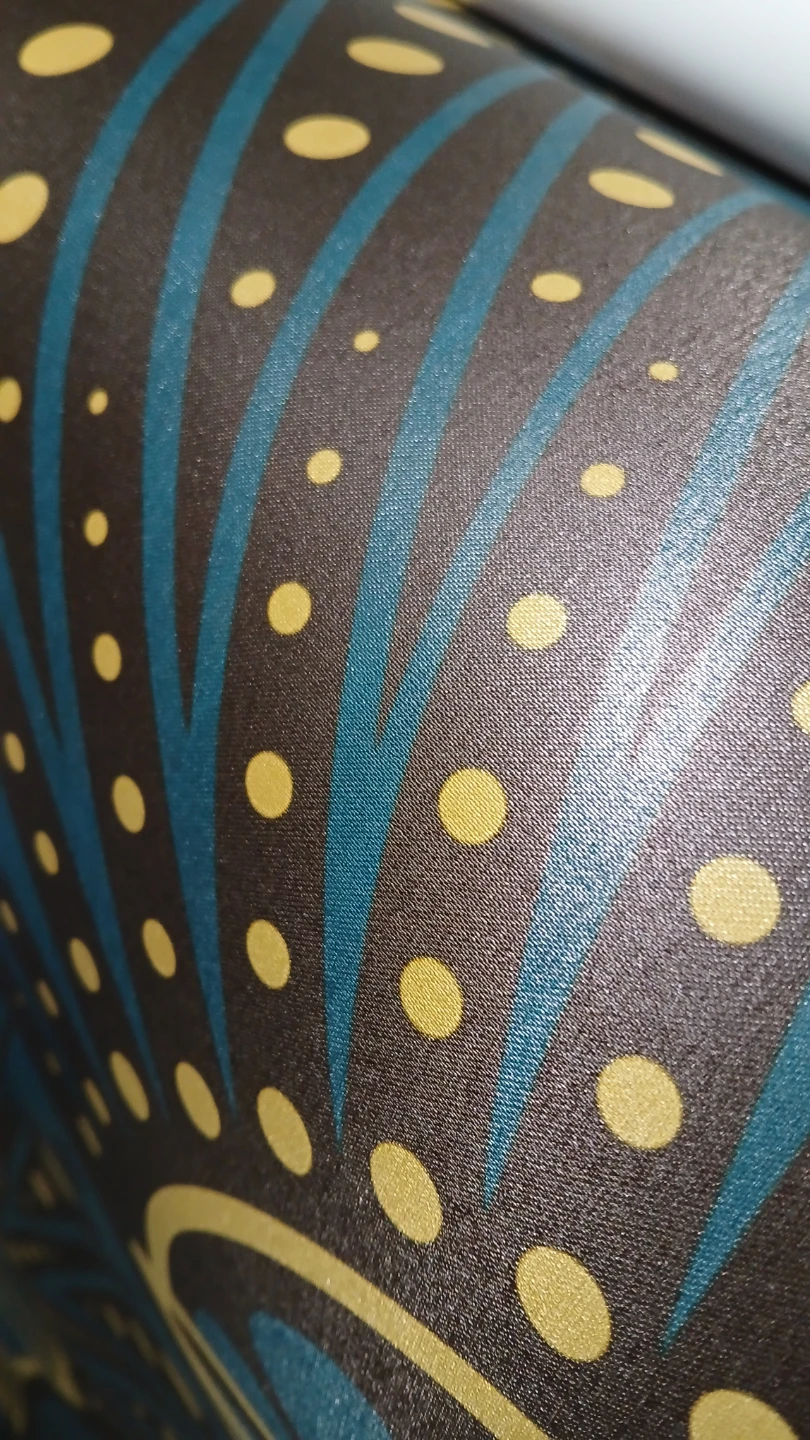 Thick roll of wallpaper for $10.00 - photo 3