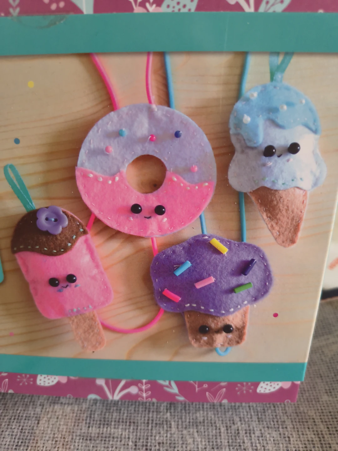Sycomore Lovely Box Felt Creations - Sweets Craft Kit - photo 3