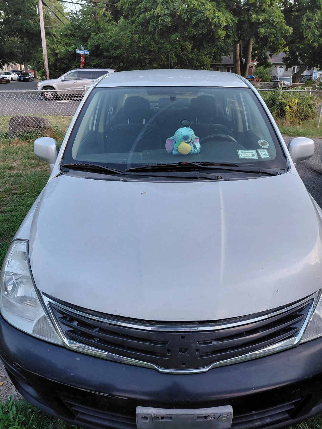 Nissan Versa 2011 - photo 3