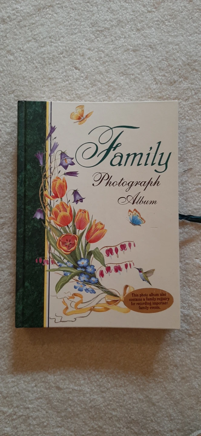Family Photograph Album -New
