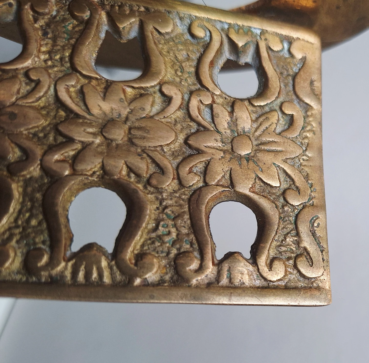 Ornate Vintage Brass Lyre Footed Music Stand - photo 2
