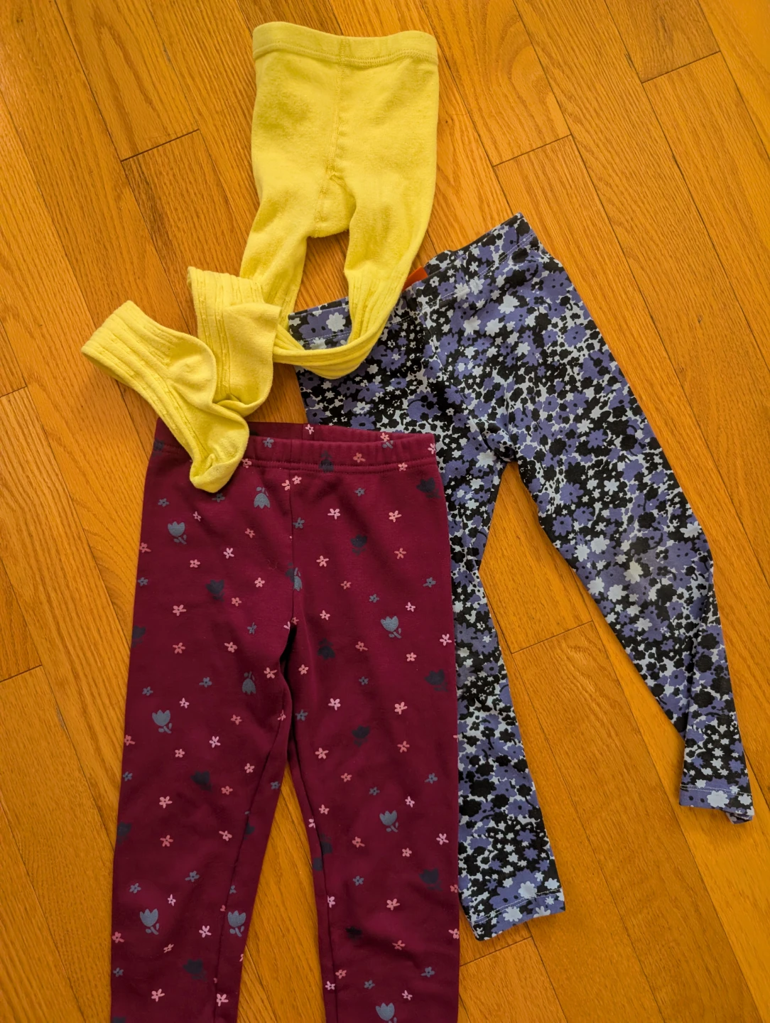 Girls Clothing Bundle 5 year old  - 7 items - photo 4