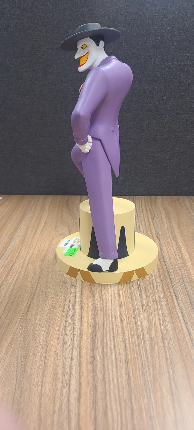 The Joker Statue - BTAS - photo 3