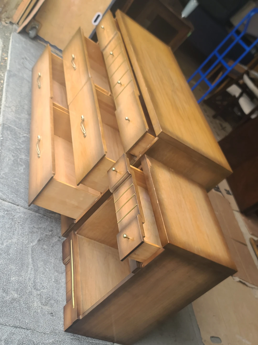Mid-Century Modern Dresser and Nightstand Set - photo 2