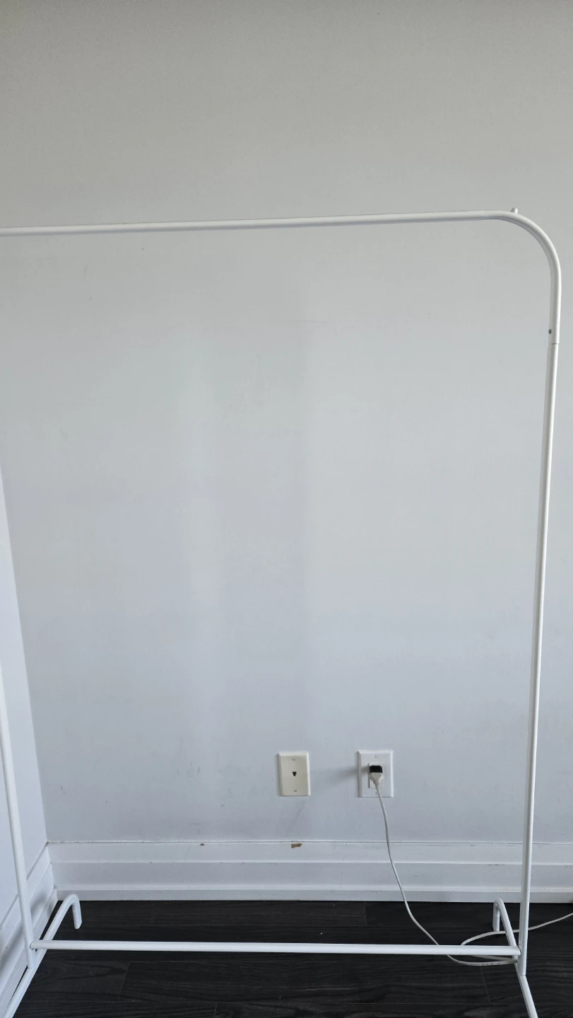 White Metal Garment Rack - photo 2