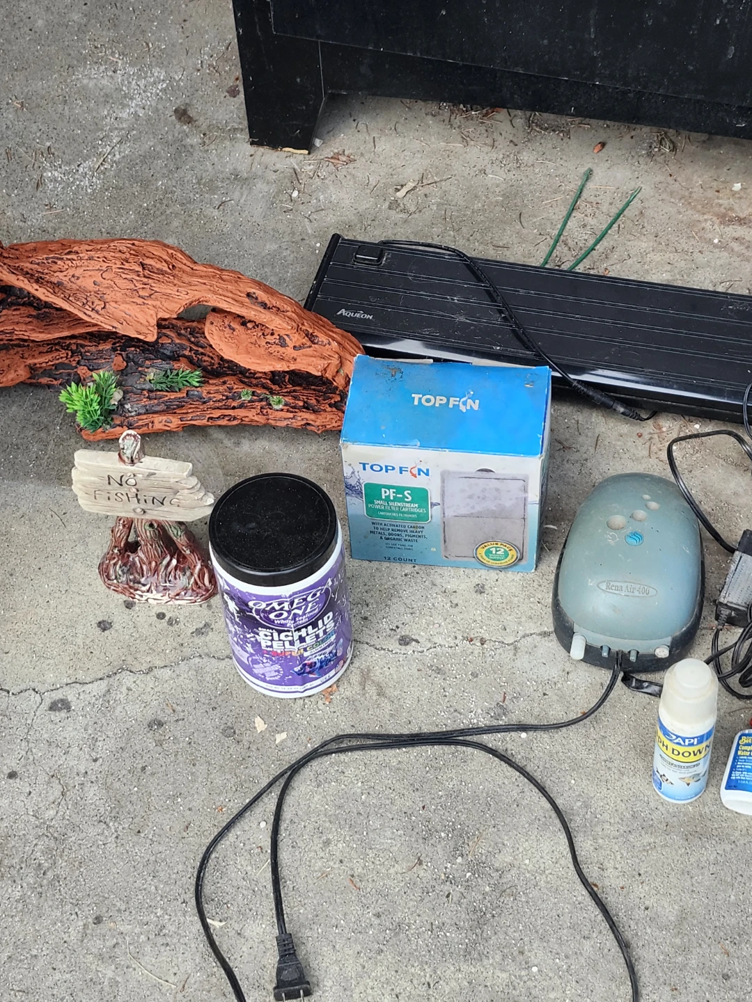 Aquarium Tank and Supplies - photo 5