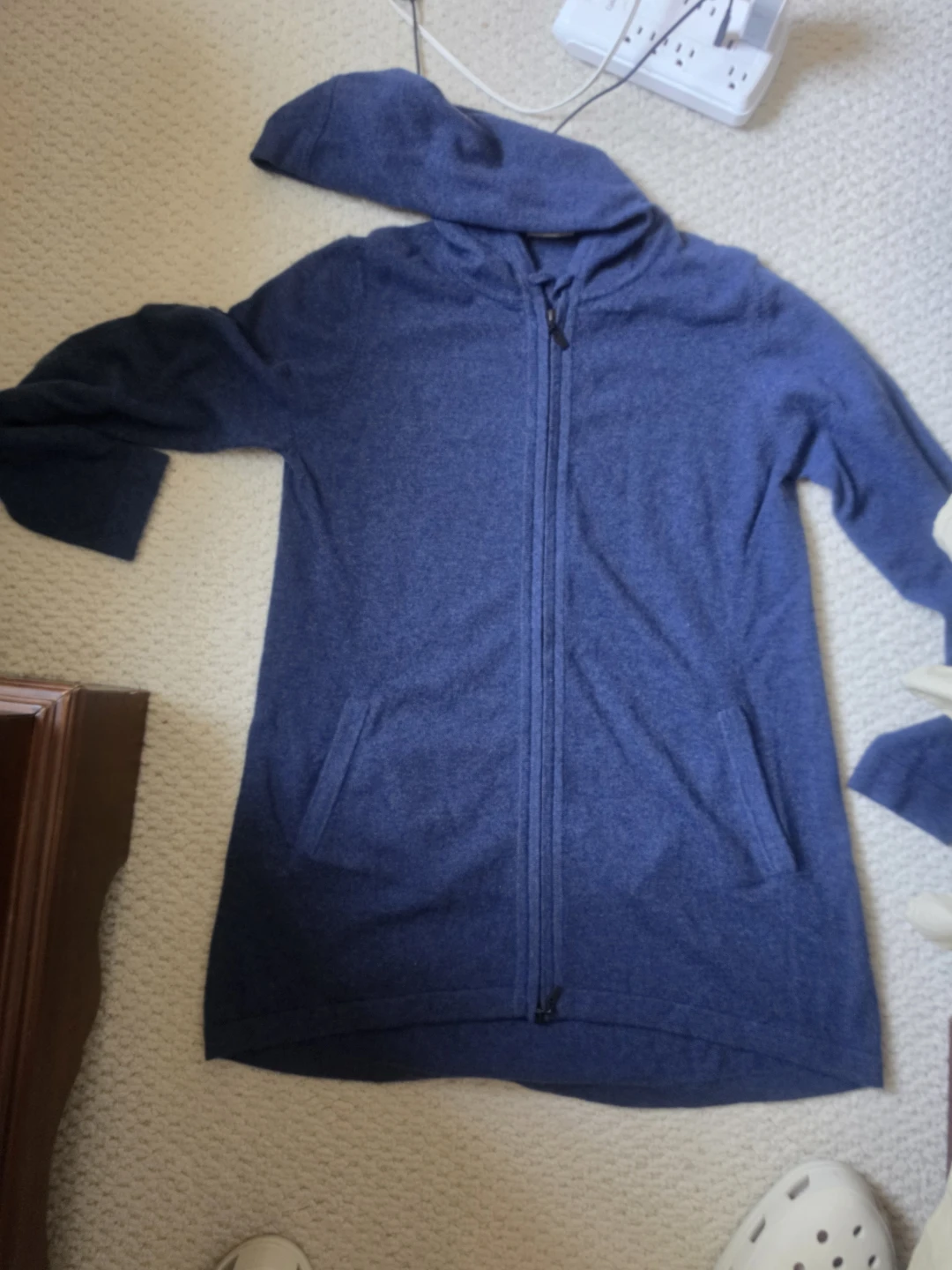Ladies & Mens Apparel & shoes