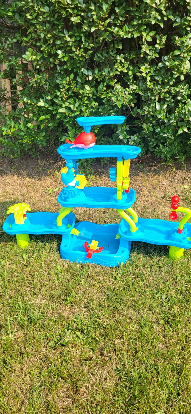 Little Tikes Deluxe 2-in-1 Flipping Fun Water & Sand Table
