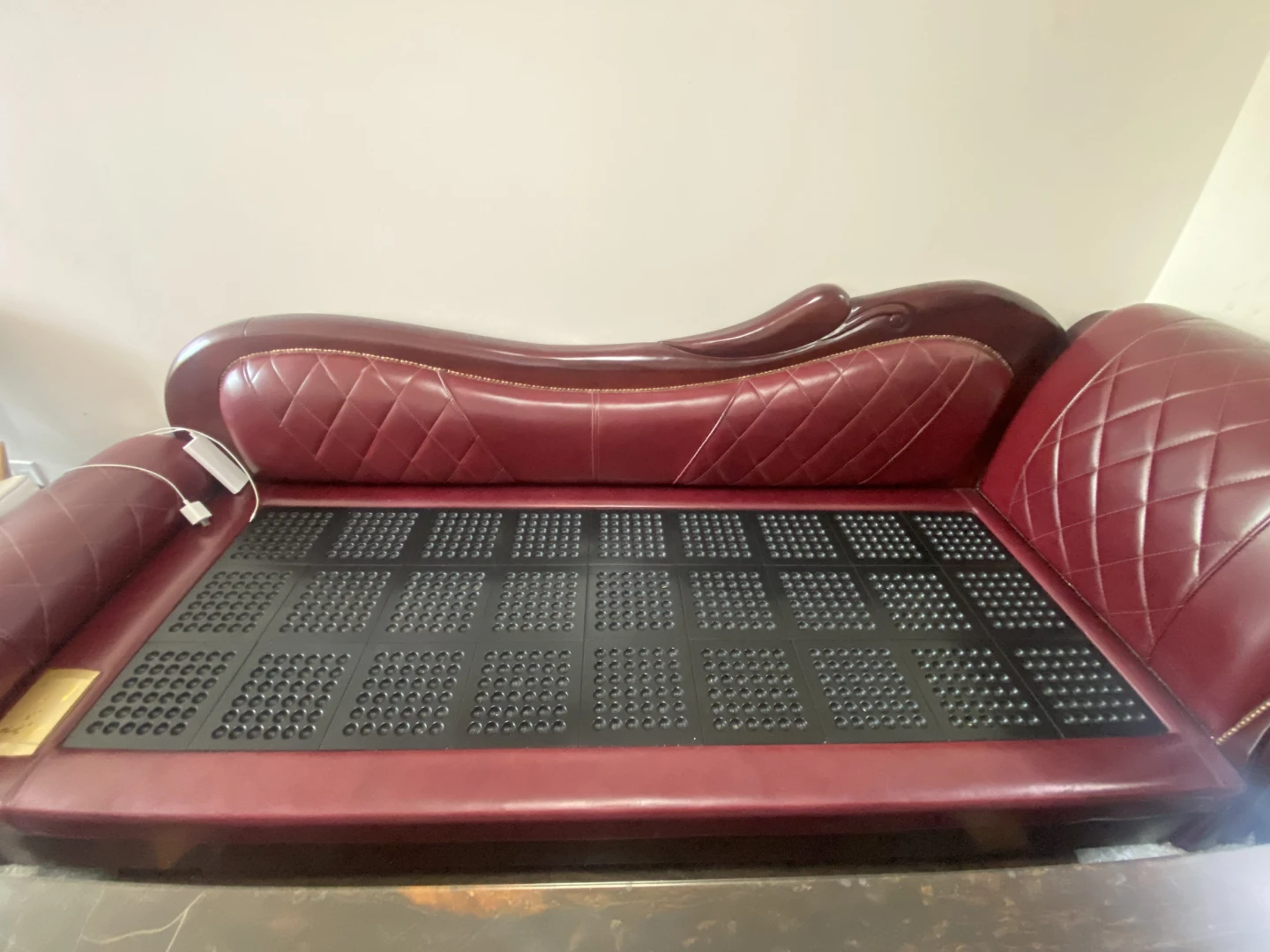 Red Faux Leather  Sofa with Heating charcoal Pad