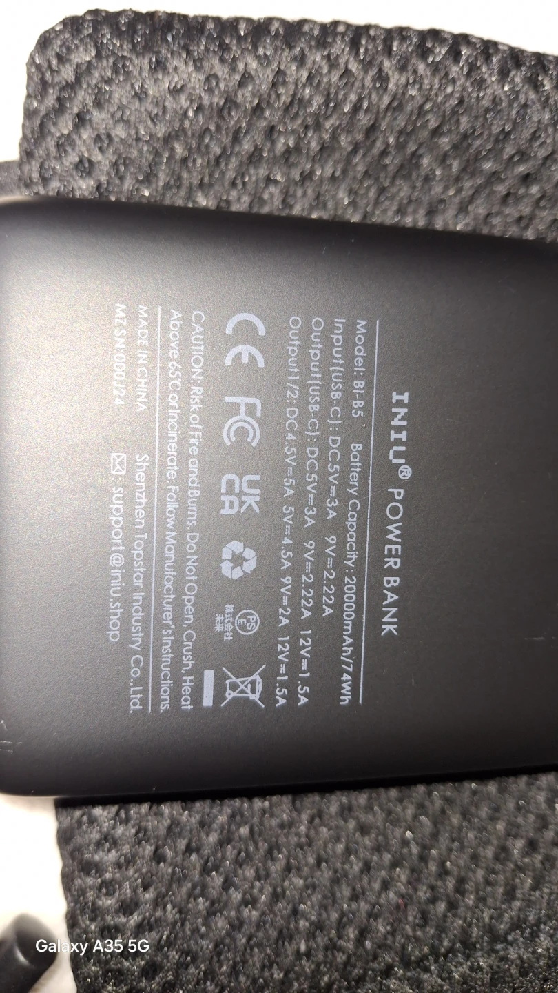 INIU Power Bank 20000mAh - photo 3