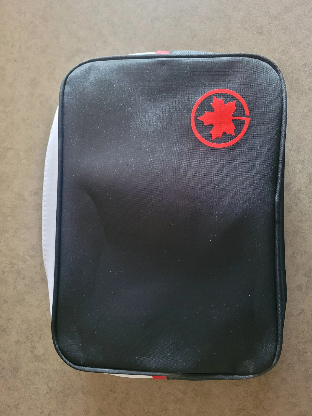 Air canada pouch