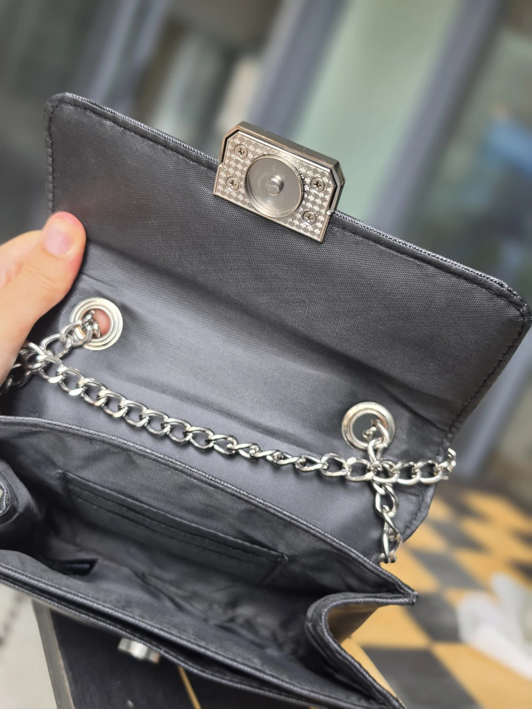 Black Guess Shoulder Bag with Chain Strap - photo 3