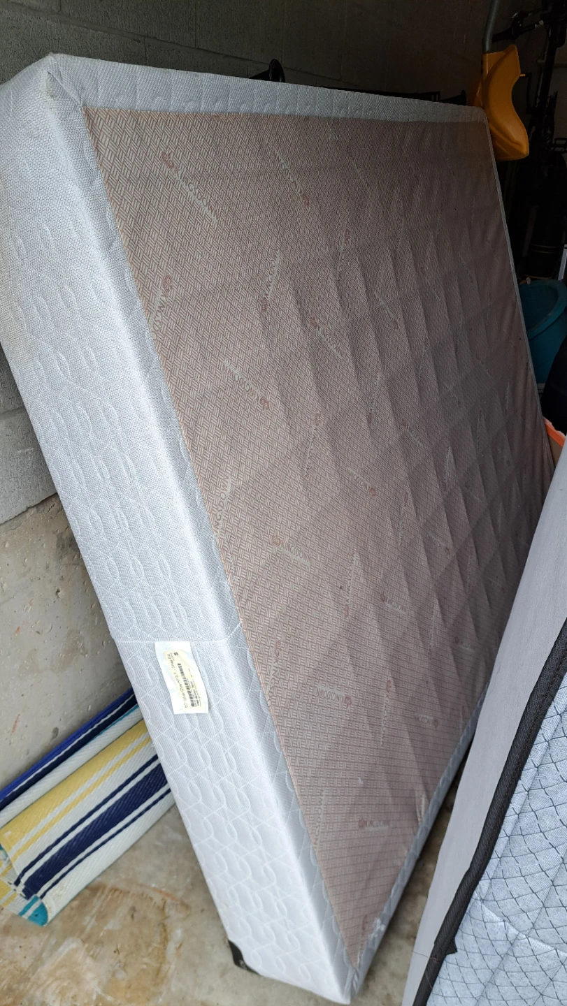 Queen Mattress - photo 2