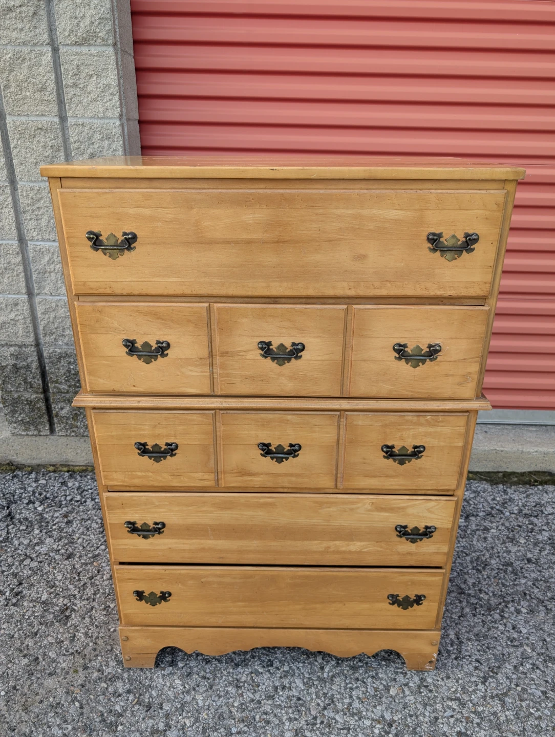 Wooden Dresser with 5 Drawers