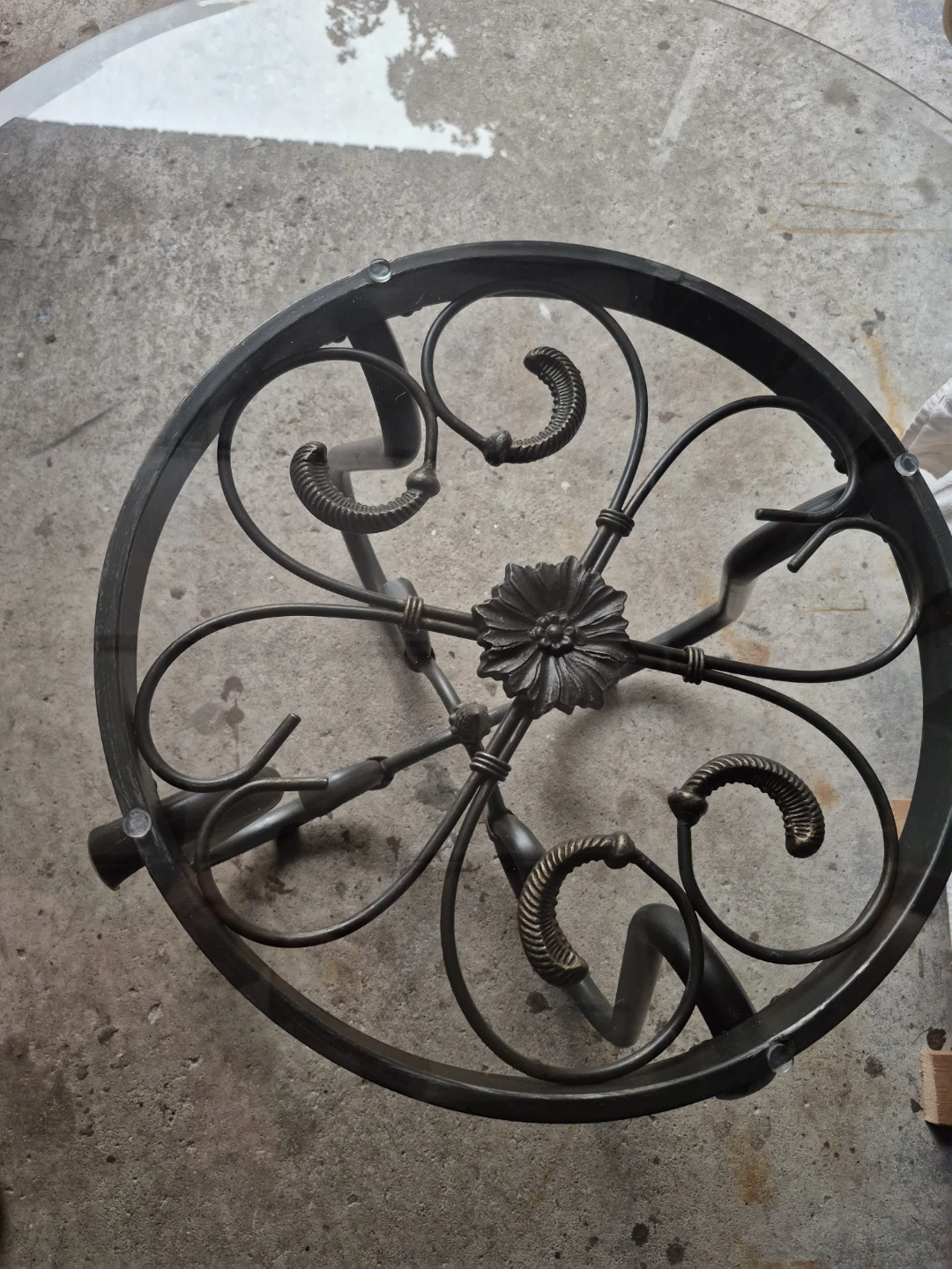 Beautiful Ornate Metal and Glass Accent Table - photo 4