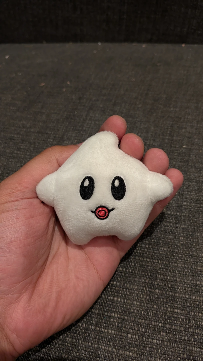 Super Mario Galaxy Movie White Luma Plush Keychain (Rare Chase) - photo 2