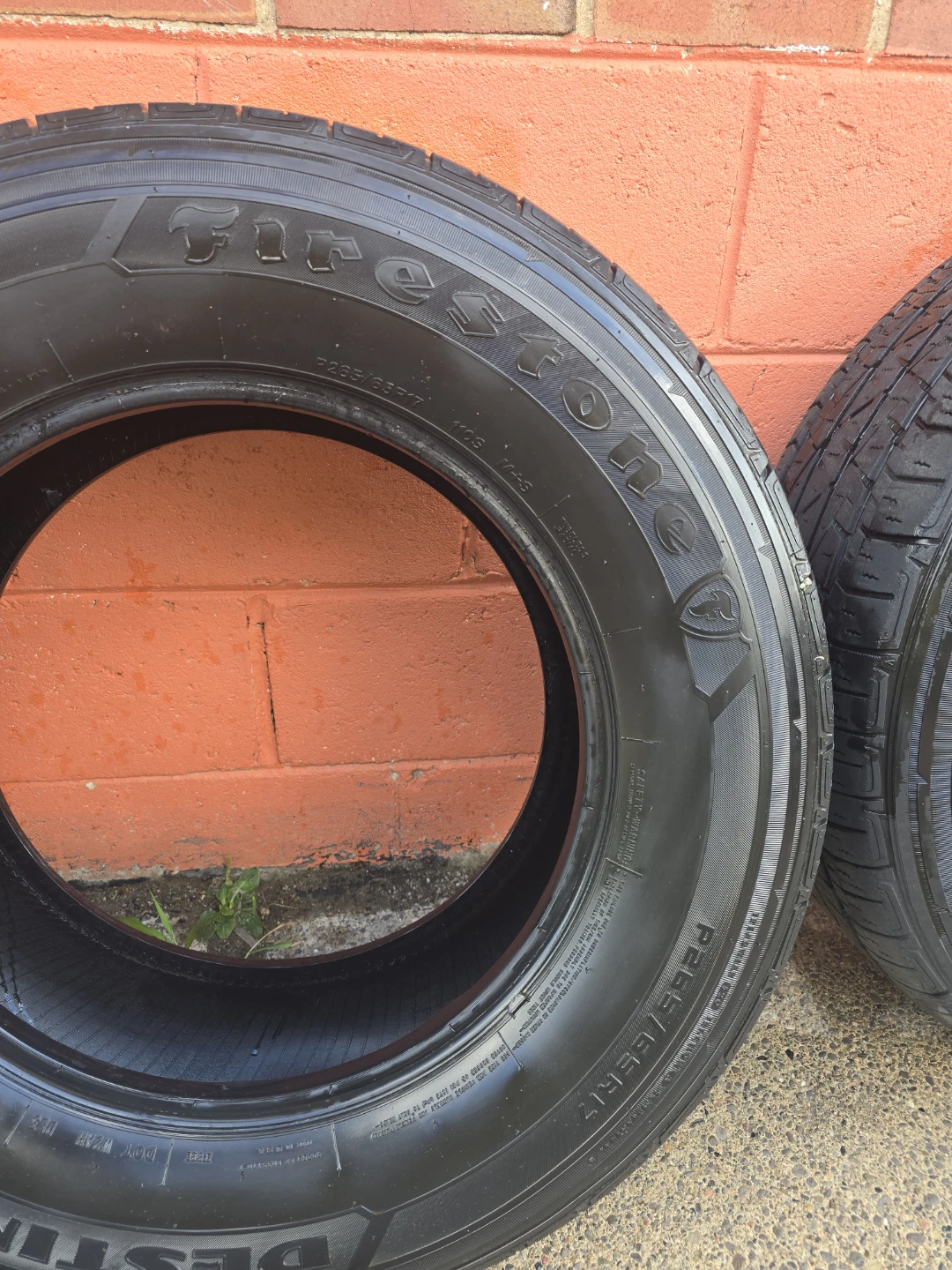 265-65-17 all season tire - photo 4