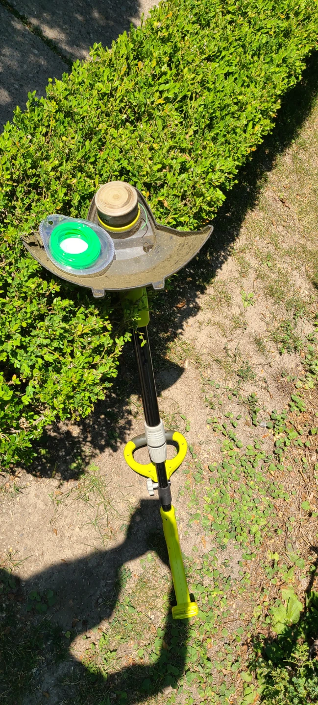 RYOBI 18V Line / String Trimmer 12" - Tool Only, Good Condition - photo 4