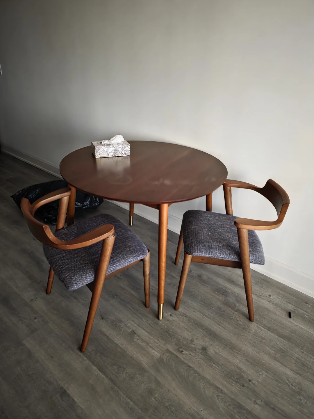 Round Wooden Dining Table with 2 Chairs - photo 5