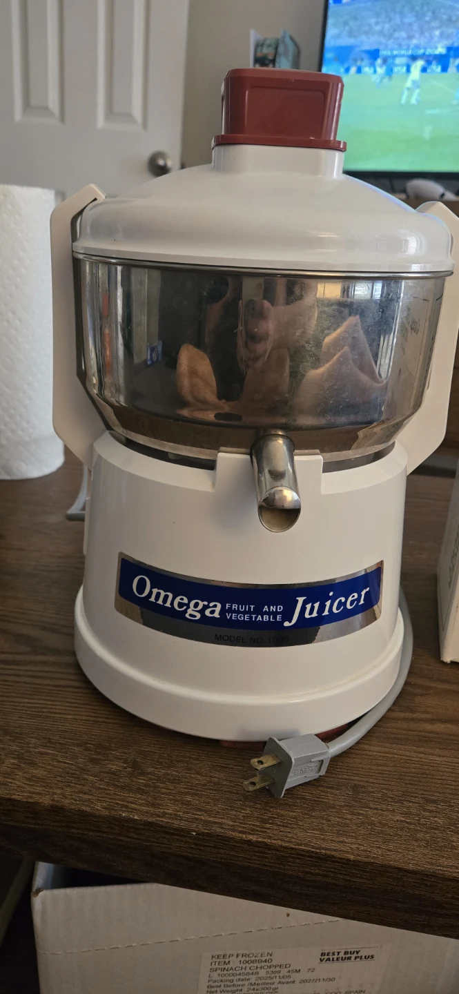 Omega Juicer and Citrus Juicer Attachment - photo 2