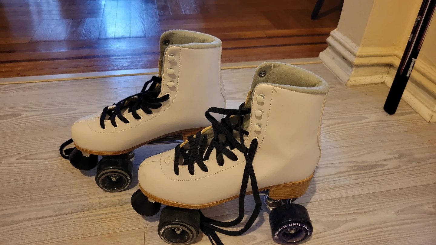 Impala Quad Roller Skates (White) + Extra Wheels - photo 2