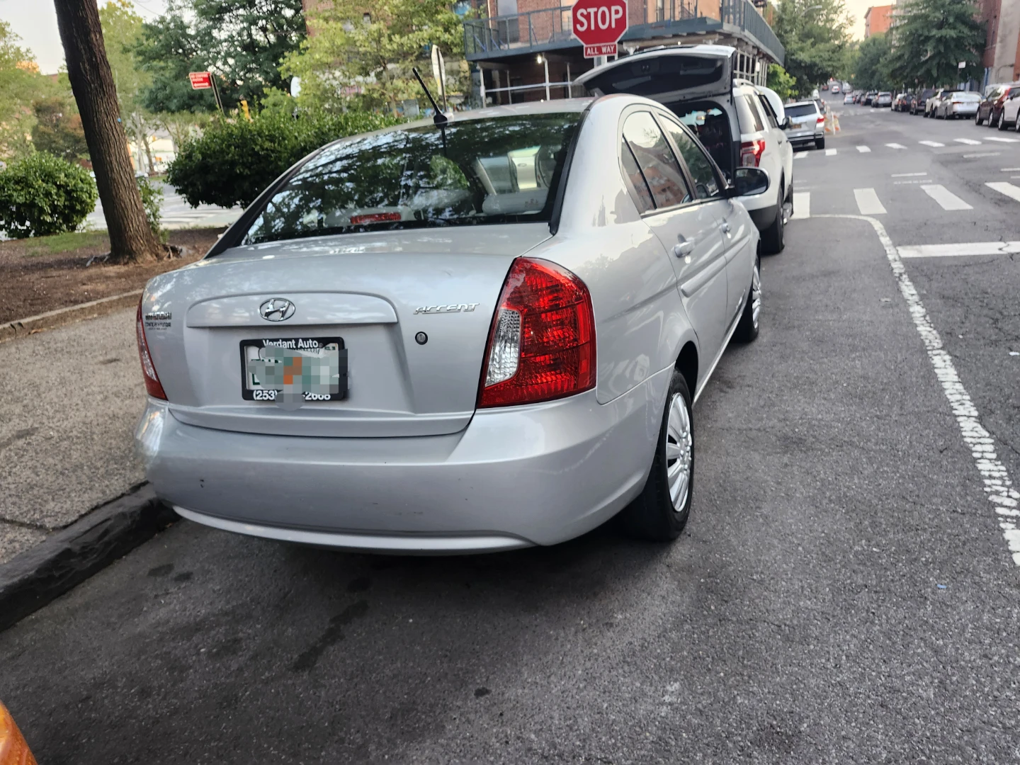 2010 Hyundai Accent - photo 4