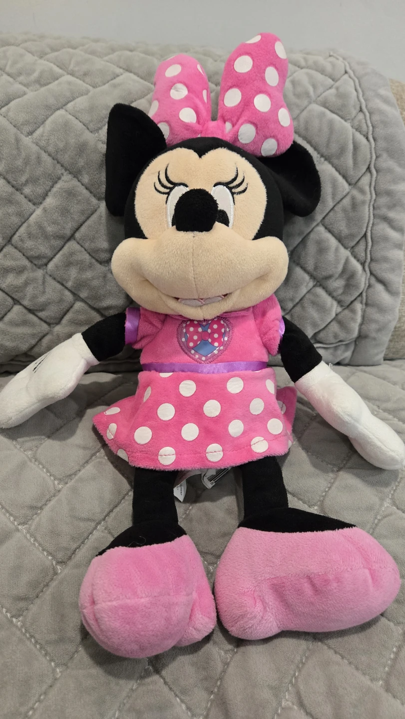 Talking/singing Minnie Mouse Plush Toy