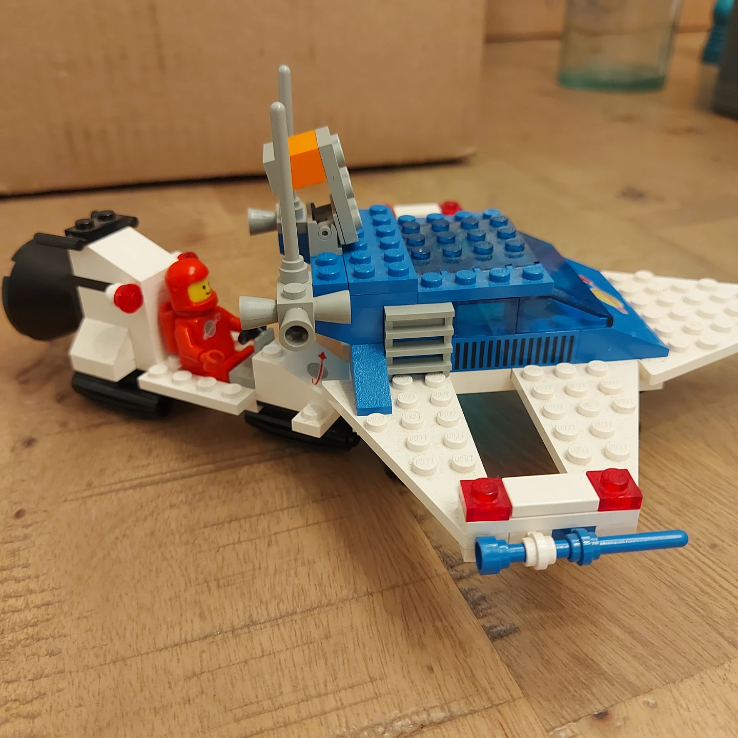 LEGO Classic Space Spaceship Toy - photo 3