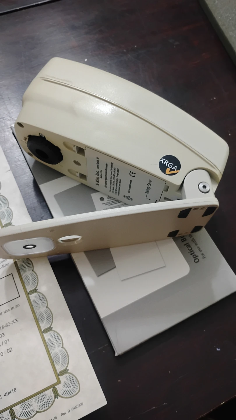 X-Rite XRGA Optical Brightener Compensation Standards - photo 2