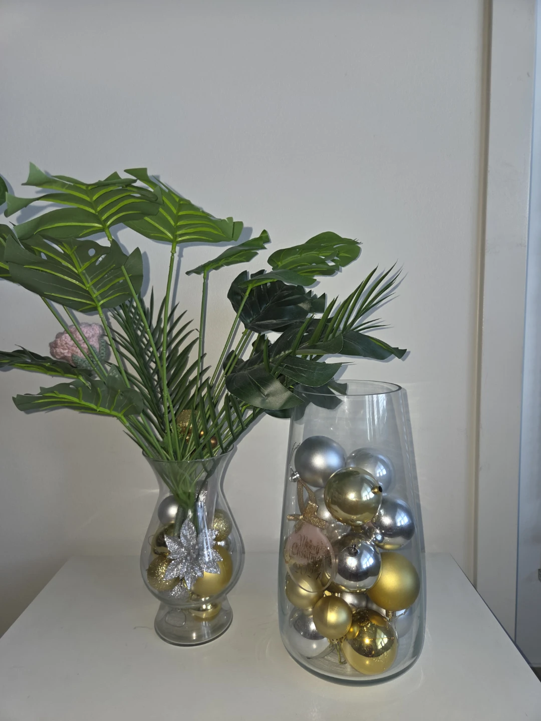 2 Glass Vases